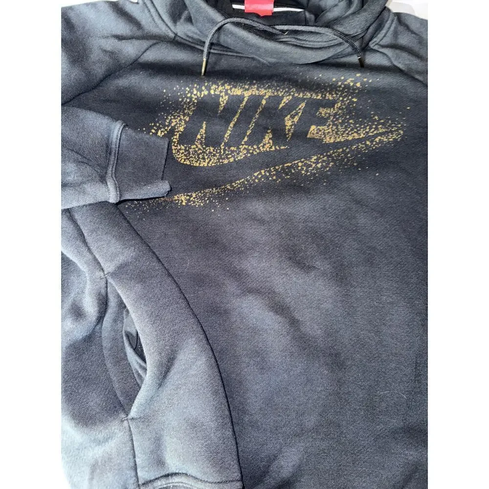 Nike hoodie size